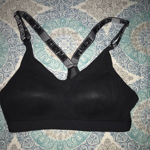 NWOT Victoria sport padded sports bra